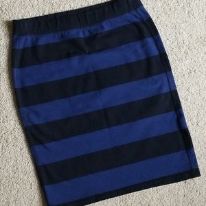 Old Navy Pull-on Skirt